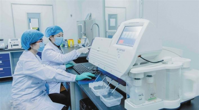 甘肃省亲子鉴定服务机构怎样预约,甘肃省专业的DNA鉴定中心怎么样选择